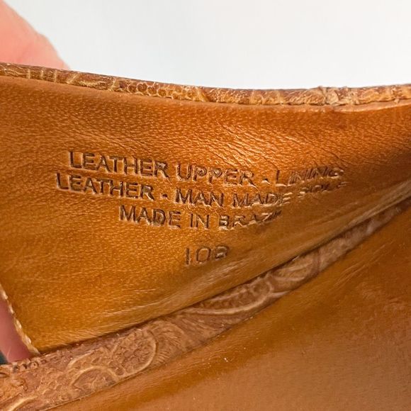 VINCE CAMUTO POINTY TOE BROWN LEATHER SLINGBACK PUMPS SZ 10 - Picture 7 of 8